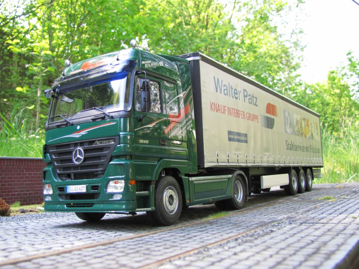 Mercedes-Benz Actros MP2 by Oliver Skolaut, Germany