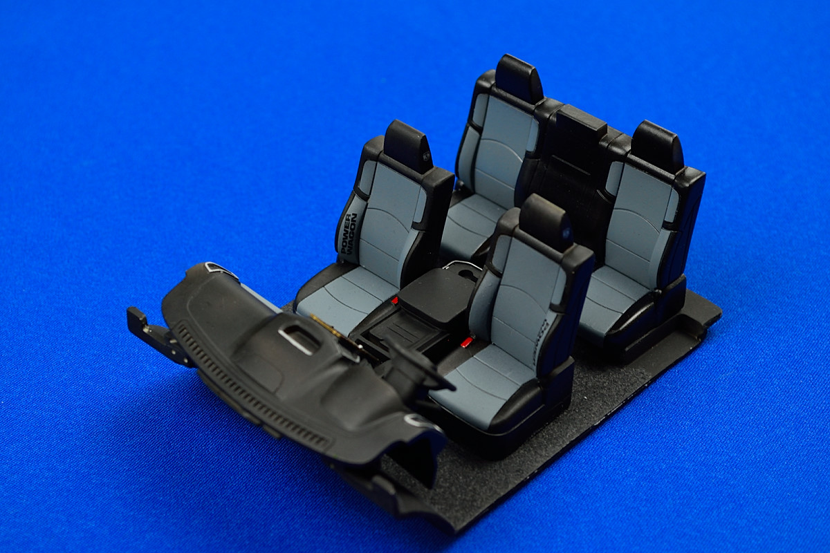 "Power W" 2500 pickup truck. Full resin kit, 1/24 – Image 13