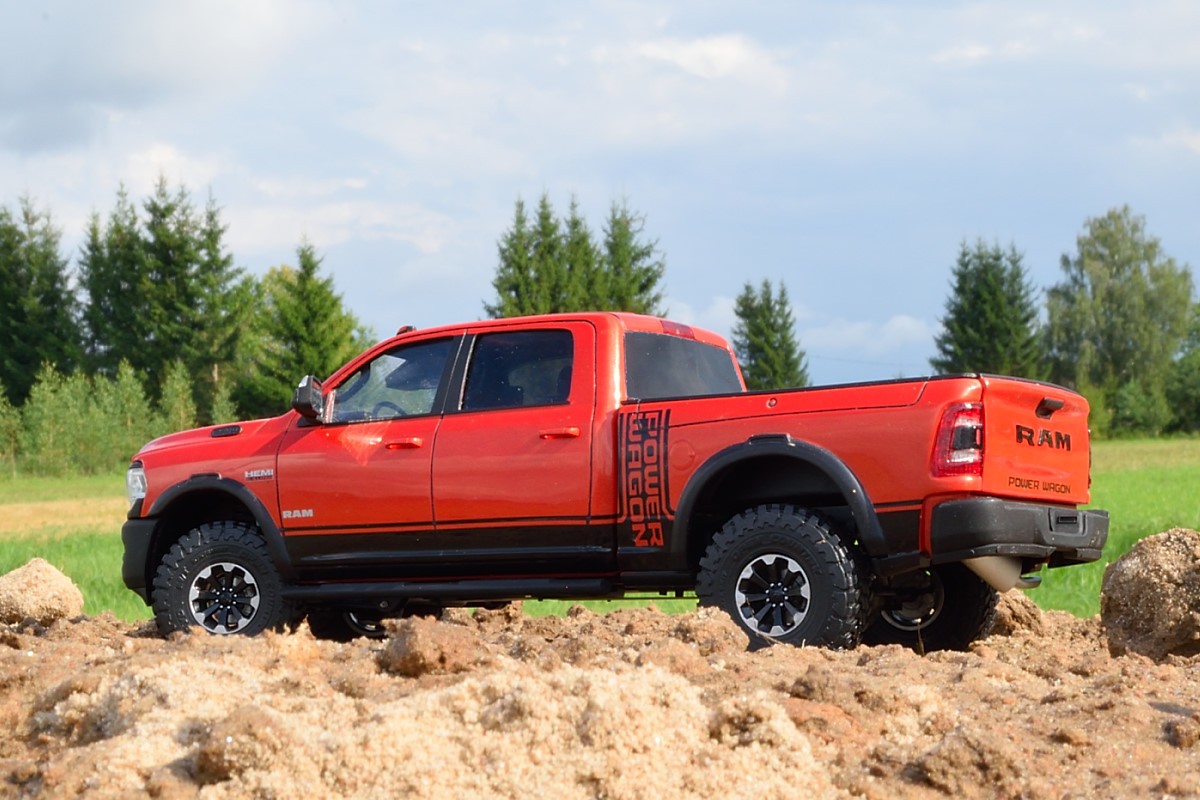 "Power W" 2500 pickup truck. Full resin kit, 1/24 – Image 6