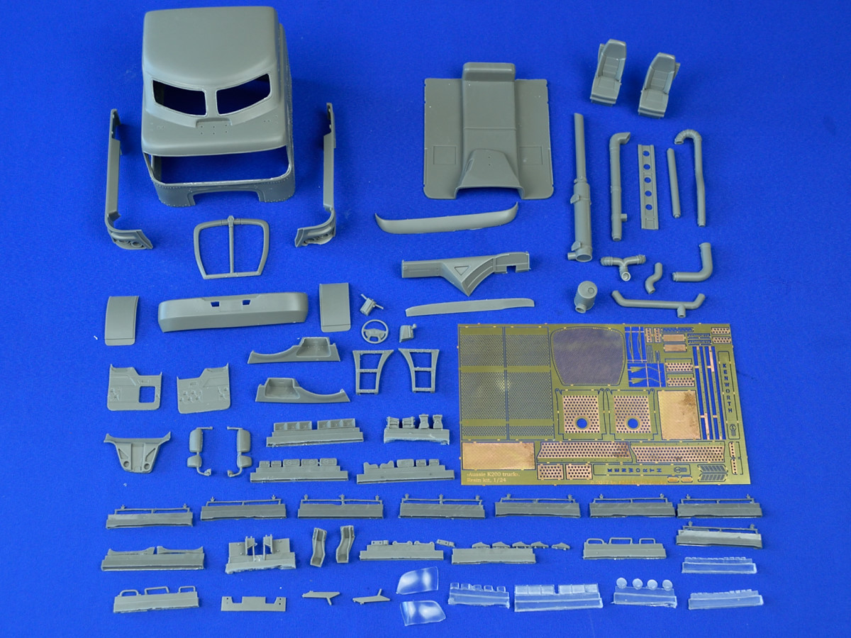 "Economy Line" Aussie K200 truck. Resin kit, 1/24