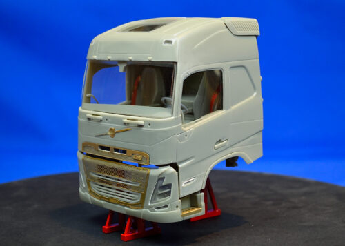 Mid-range Swedish truck, sleeper cab, high roof. Conversion kit, 1/24