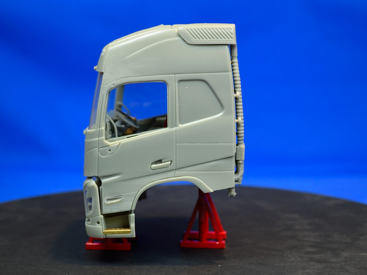 Mid-range Swedish truck, sleeper cab, high roof. Conversion kit, 1/24 - immagine 6