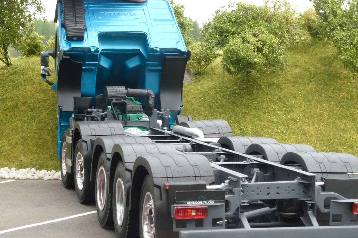 10x4 chassis for Swedish construction truck. Scale 1/24 – Image 10