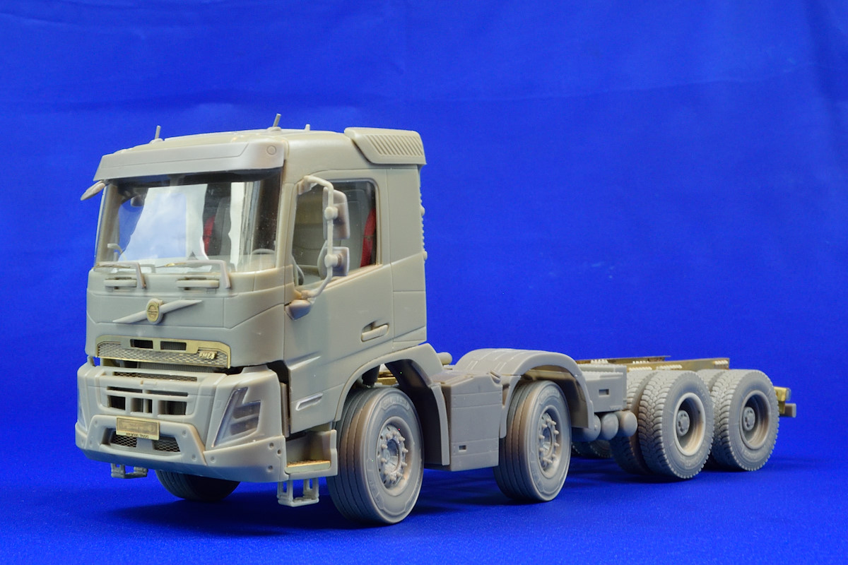 8x4 tandem chassis for Swedish construction truck. Scale 1/24 – Bild 4