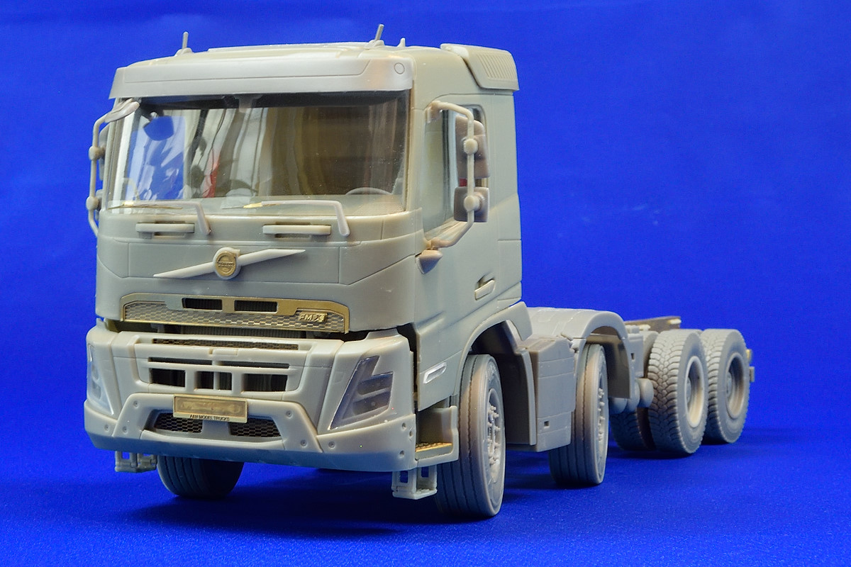 8x4 tandem chassis for Swedish construction truck. Scale 1/24