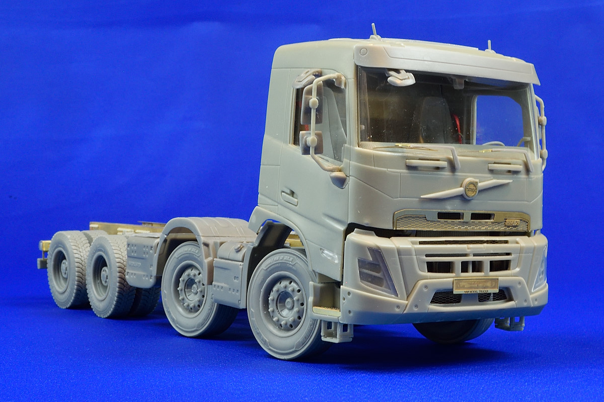 8x4 tandem chassis for Swedish construction truck. Scale 1/24 – Bild 7
