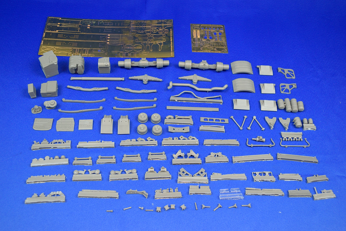 8x4 tandem chassis for Swedish construction truck. Scale 1/24 – Bild 2