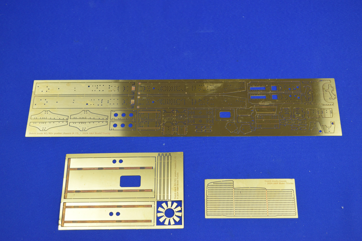 Dutch truck XG+ pusher chassis (4.15). Scale 1/24 – Image 3