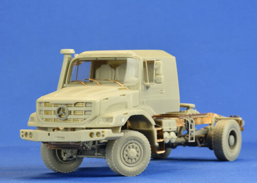 Zetros 4x4 tractor truck. Full kit. Scale 1/35