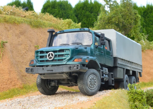 Zetros 6x6 double cab canvas truck. Full kit. Scale 1/35