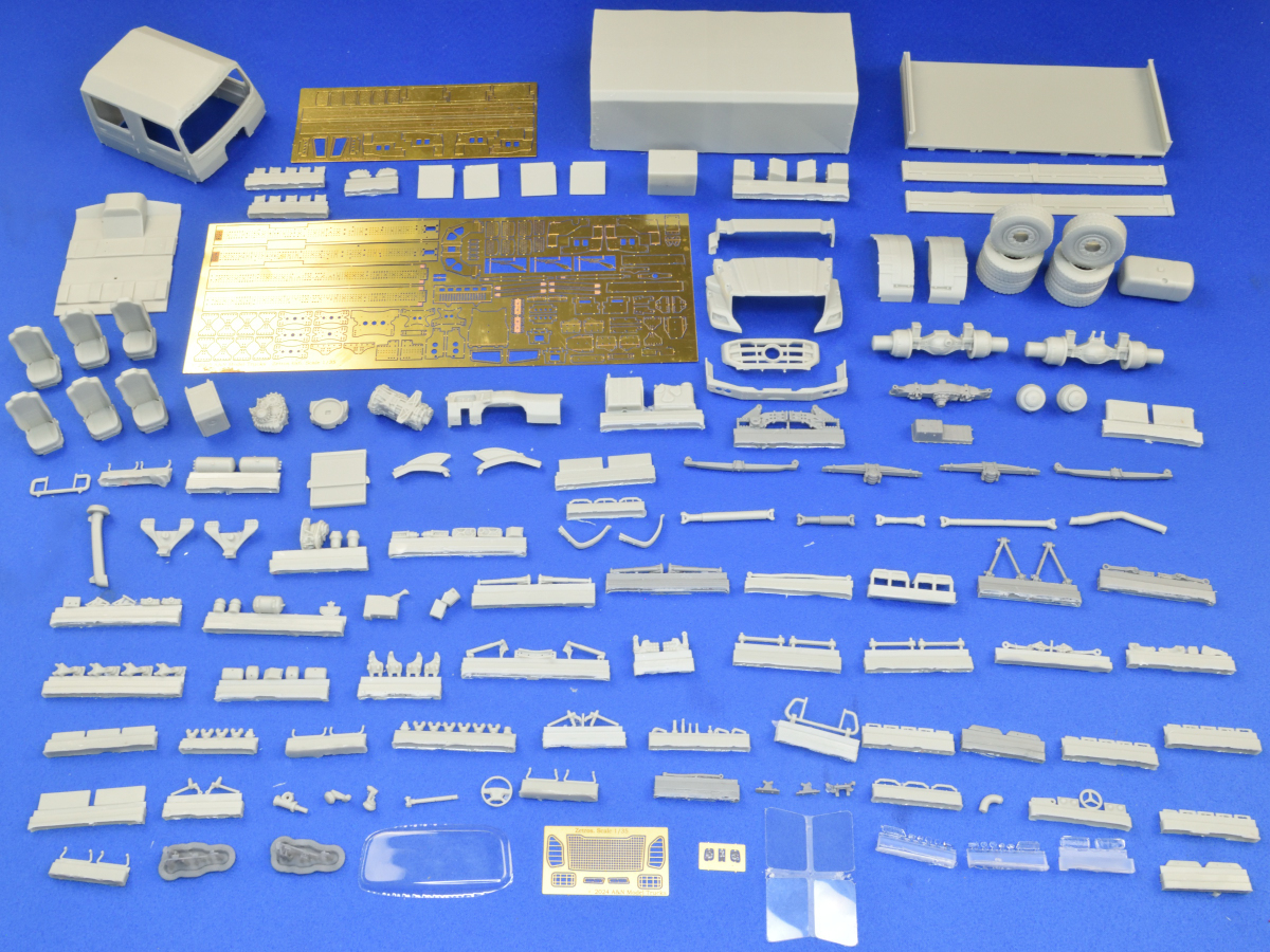 Zetros 6x6 double cab canvas truck. Full kit. Scale 1/35 - Afbeelding 2